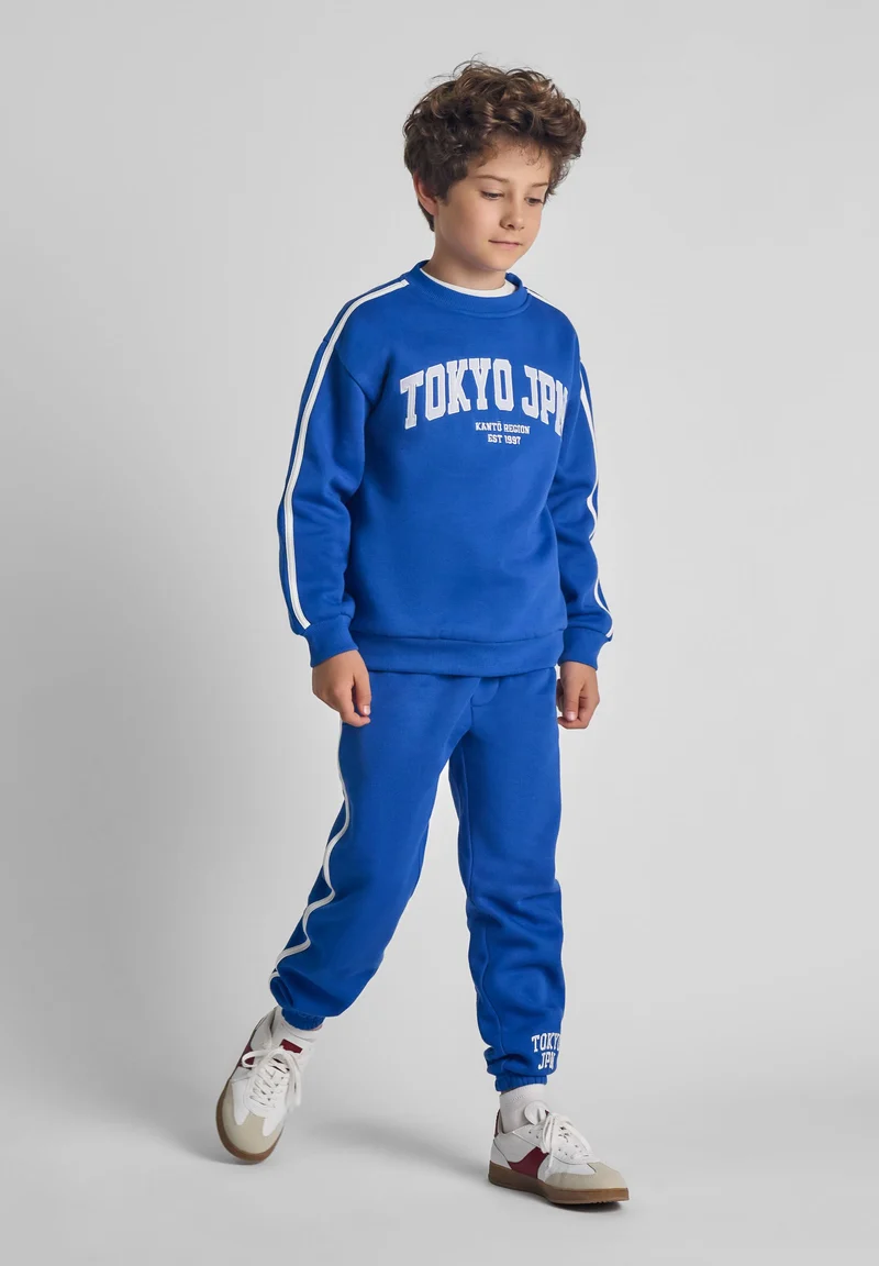 Boys' sweatshirt and joggers set in blue and cream