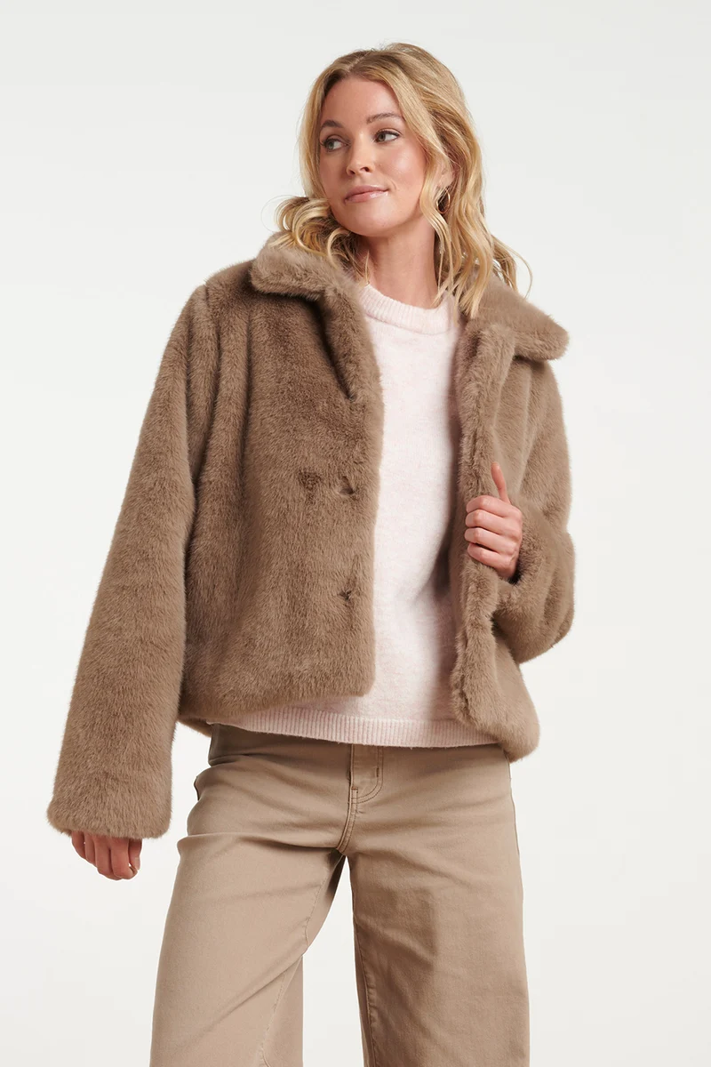 Korte Faux Fur Jas Met Kraag | Taupe