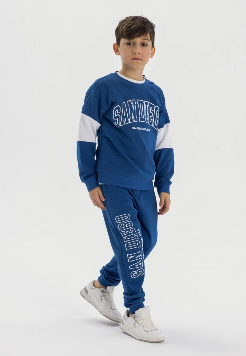 Boys' sweatshirt and joggers set in blue and white