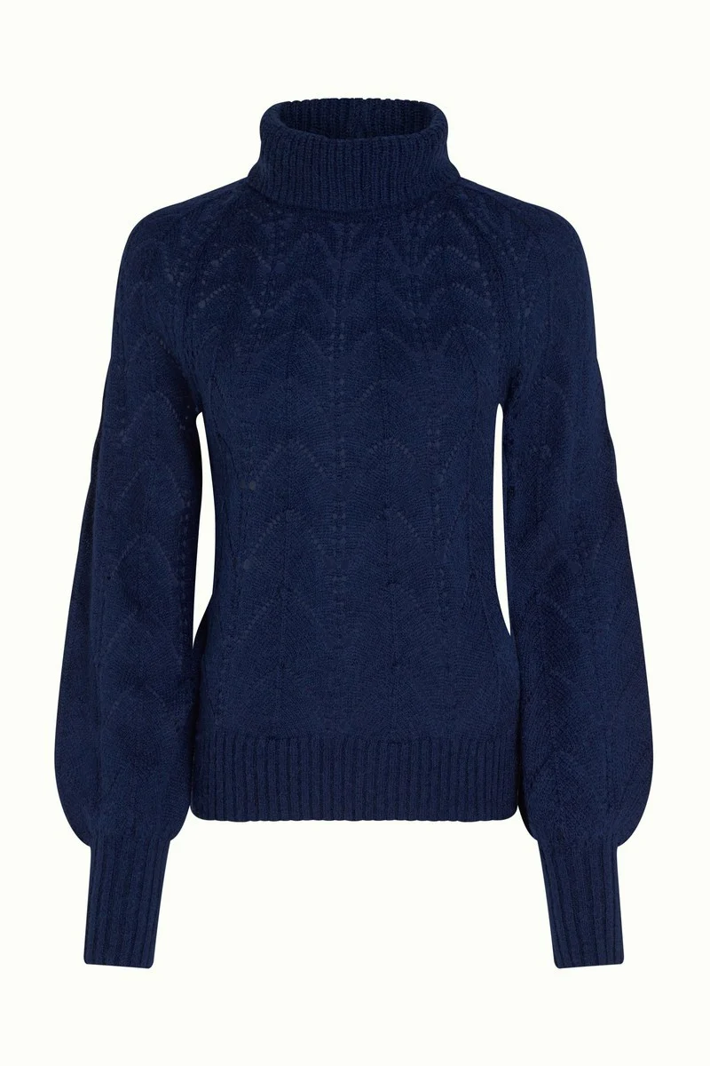 King Louie Jeanie Rollneck Top Farfalle ink blue