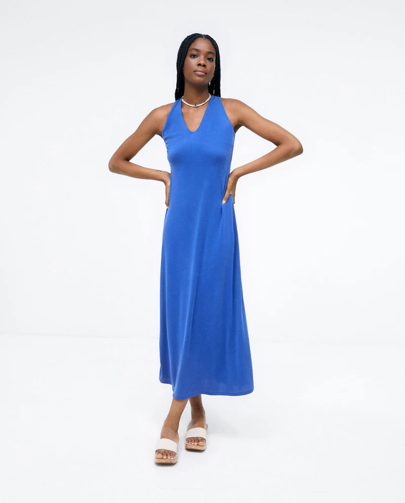 Surkana long dress with crossed detail on the back blue