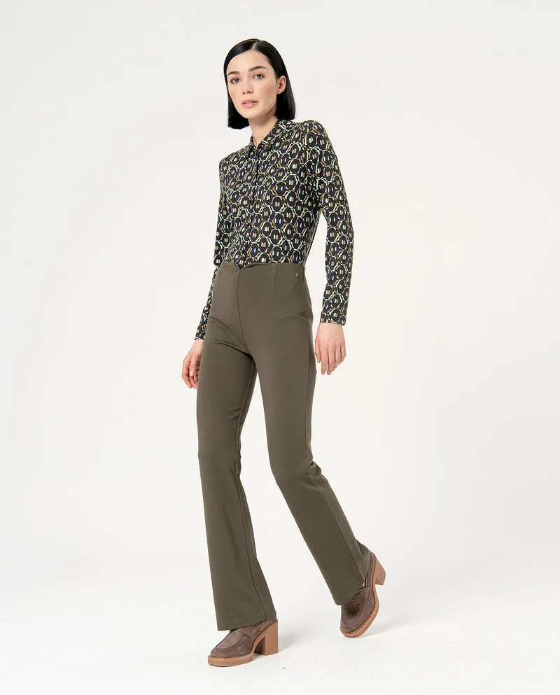 Surkana flare trousers knitted blunt knit khaki