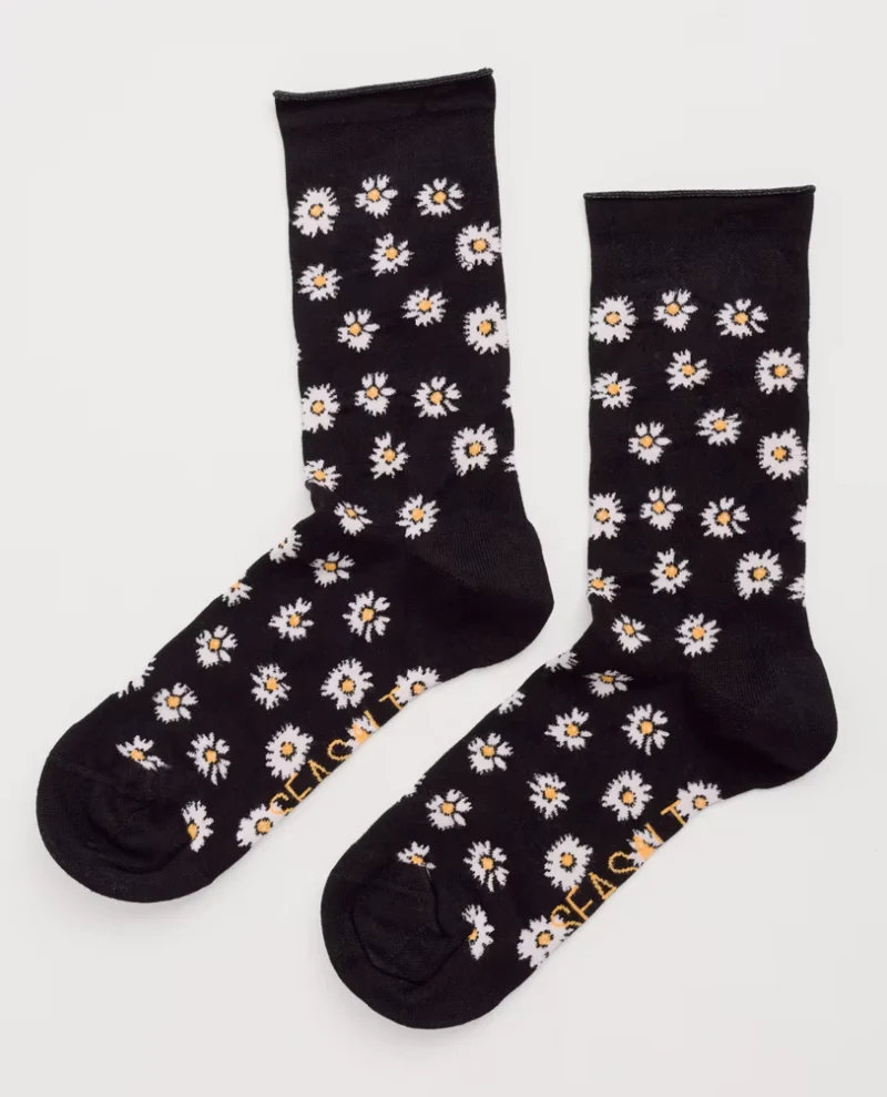 Seasalt Cornwall women's bamboo arty socks daisy onyx