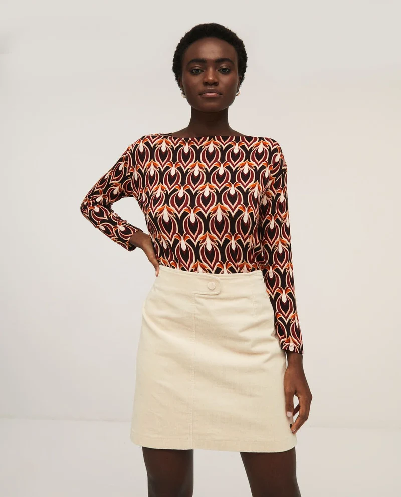 Top met lange mouw | Surkana baggy T-shirt with neckline boat brown