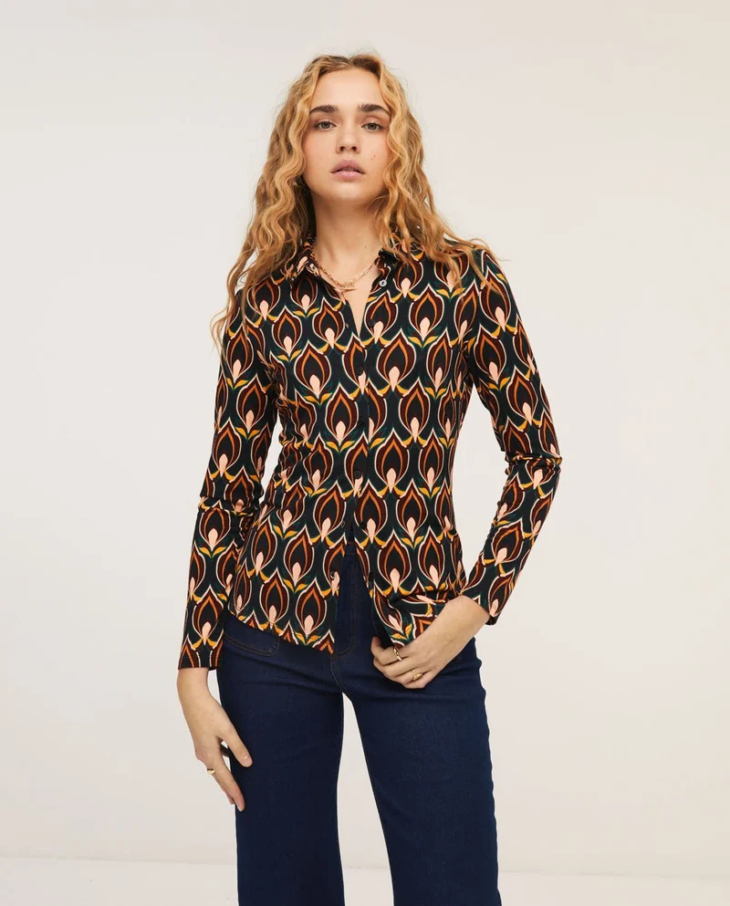 Aansluitende blouse met print | Surkana printed regular fit shirt black