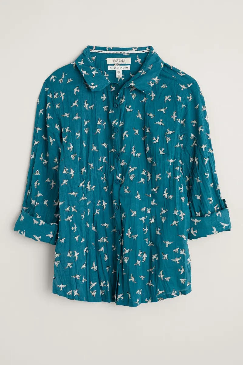 Blauwe blouse van biologisch katoen | Seasalt Cornwall Larissa shirt swooping gulls atlantic