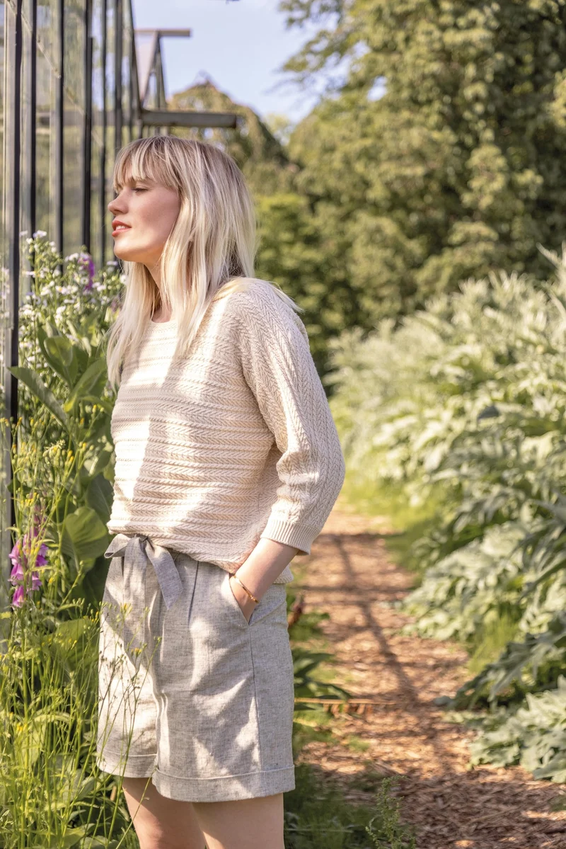 Cloud9 shorts Anne moss