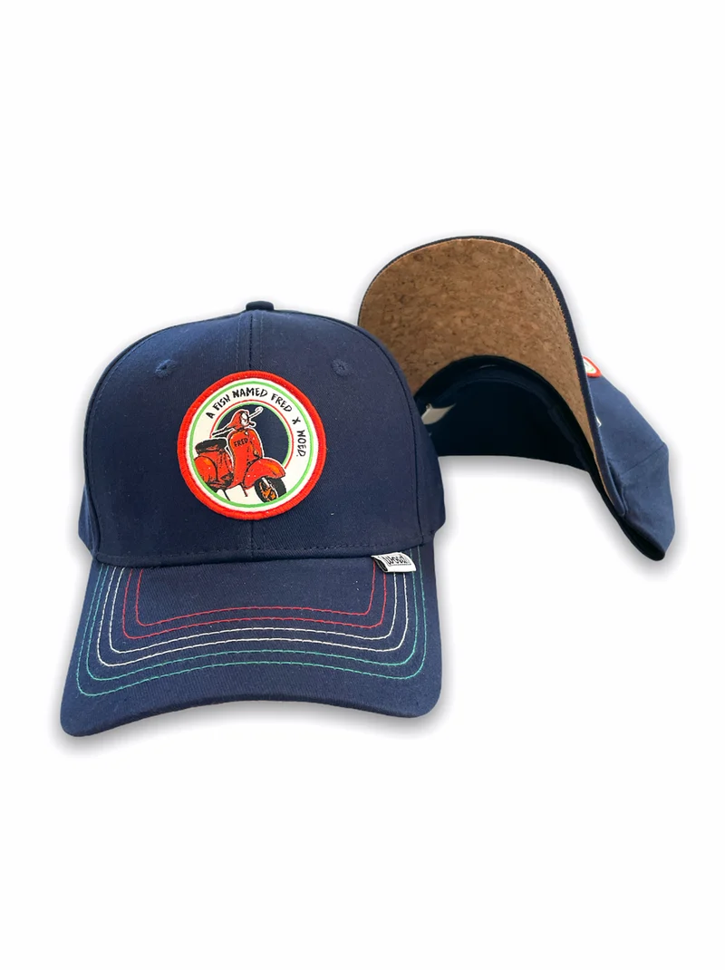 A fish named Fred cap Woed x Fred scooter navy blue