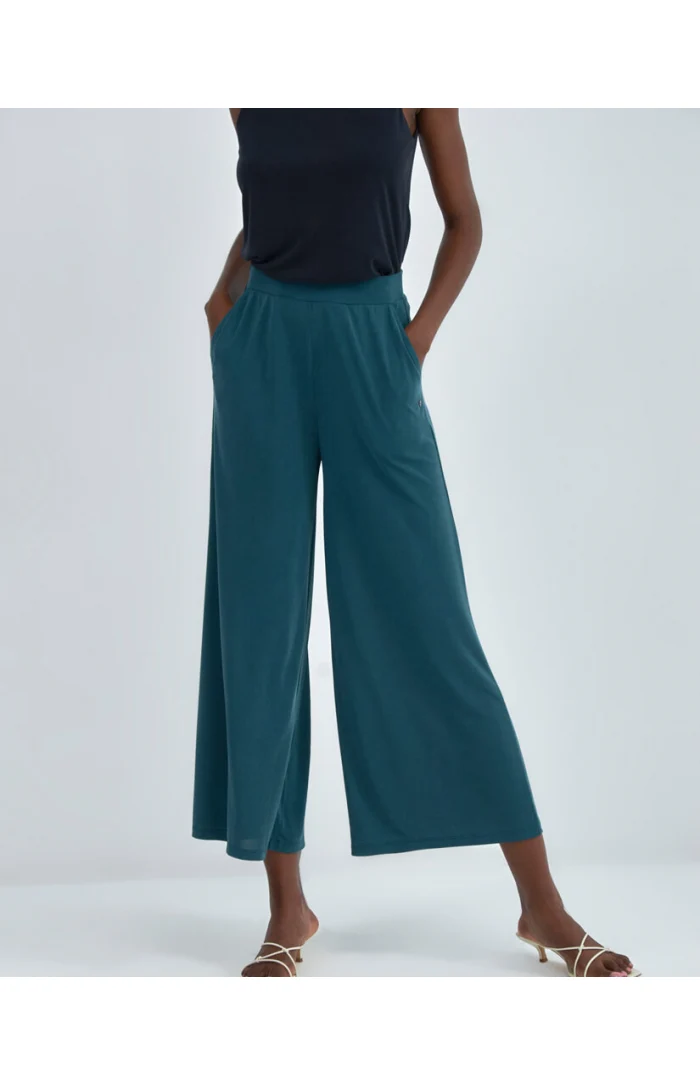Blauwe broek met wijde pijpen | Surkana wide leg cropped trousers with elastic waist green