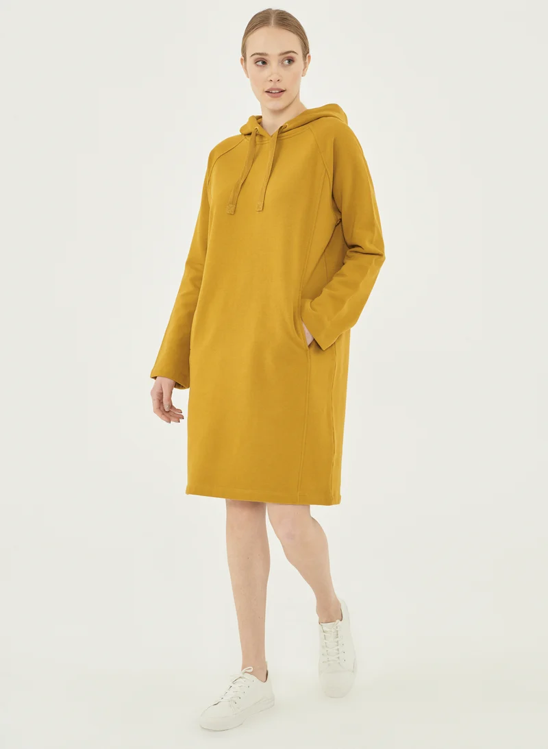 Gele losvallende jurk | Organication women's hoodie dress tobacco