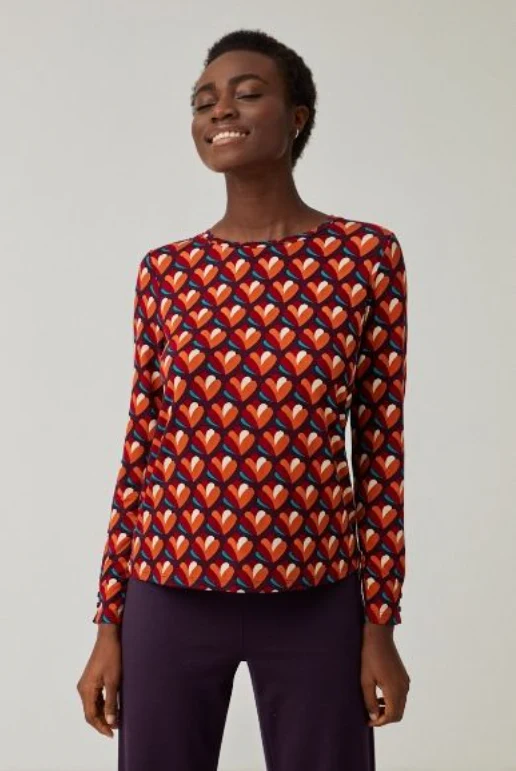 Top met grafische print | Surkana Long sleeve round neck t-shirt red