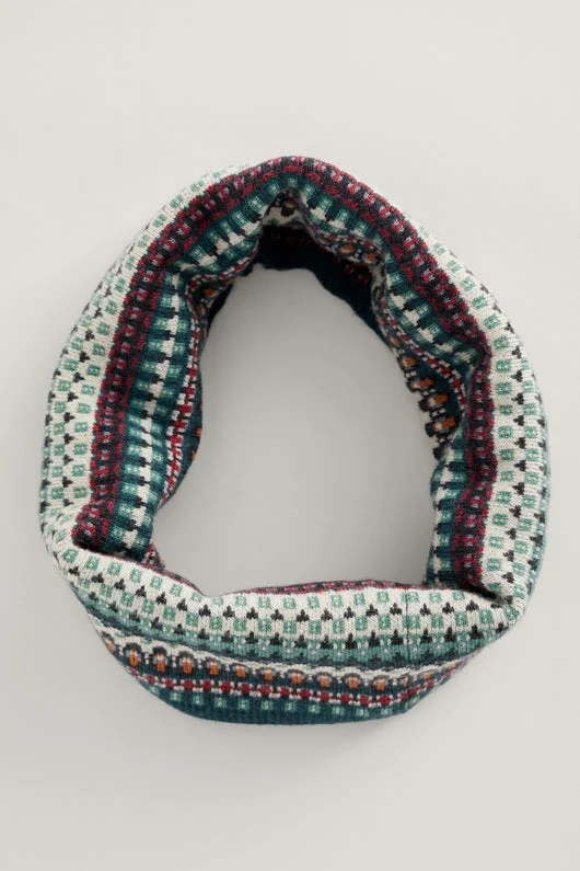 Snood met Fair Isle print | Seasalt Cornwall touchstone snood trelights aran multi