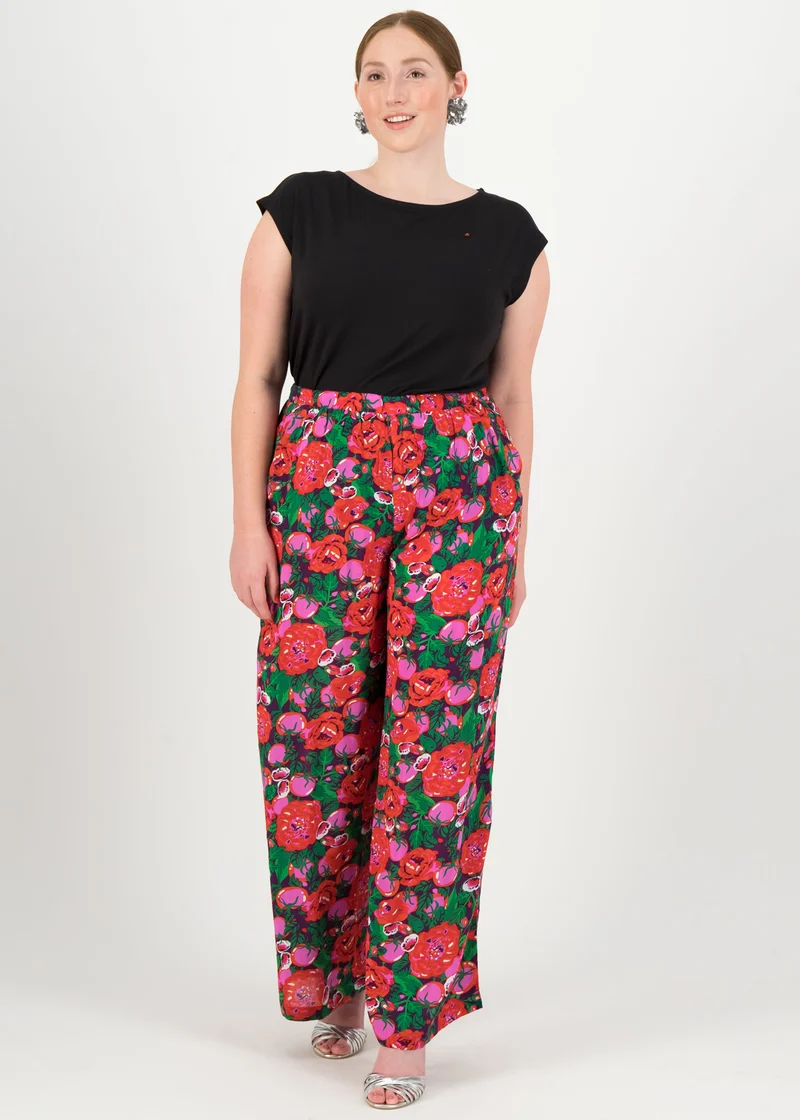 Marlene broek met bloemenprint | Blutsgeschwister lady flatterby pants hot house