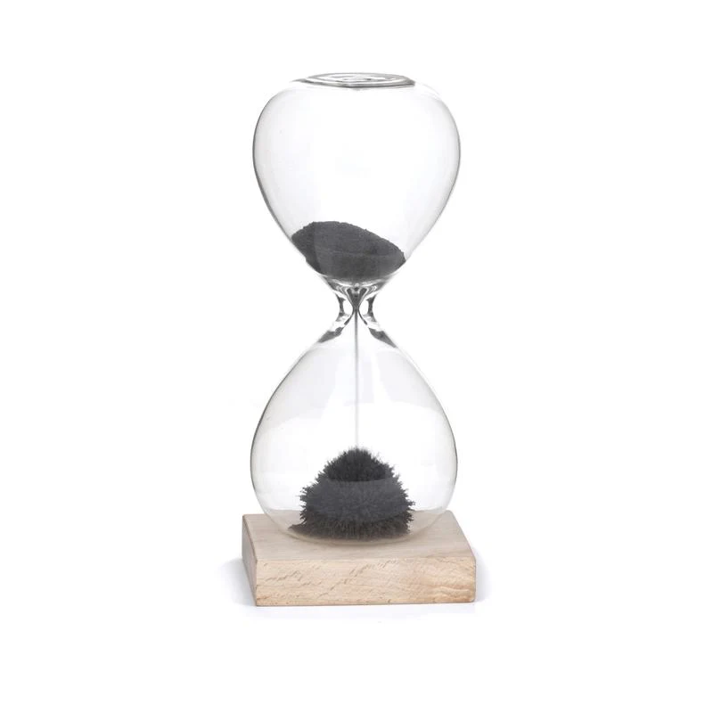 Kikkerland Magnetic Hourglass