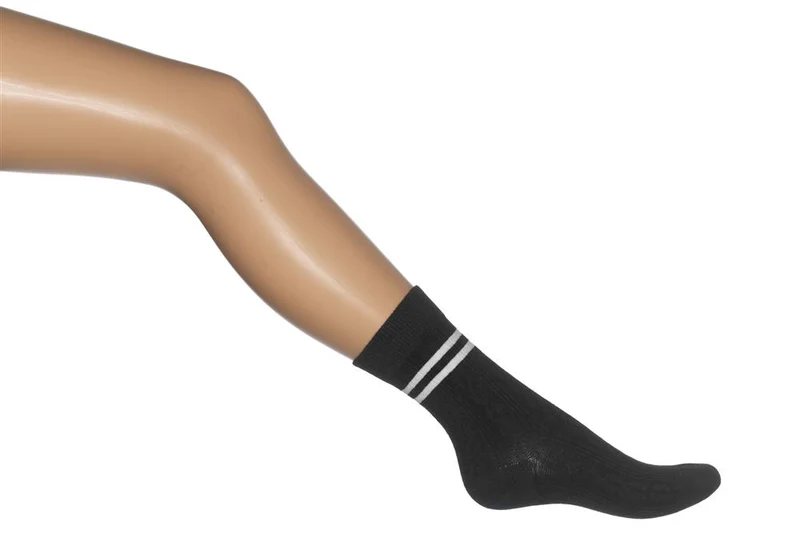 Bonnie Doon Sportive Cable Sock Black