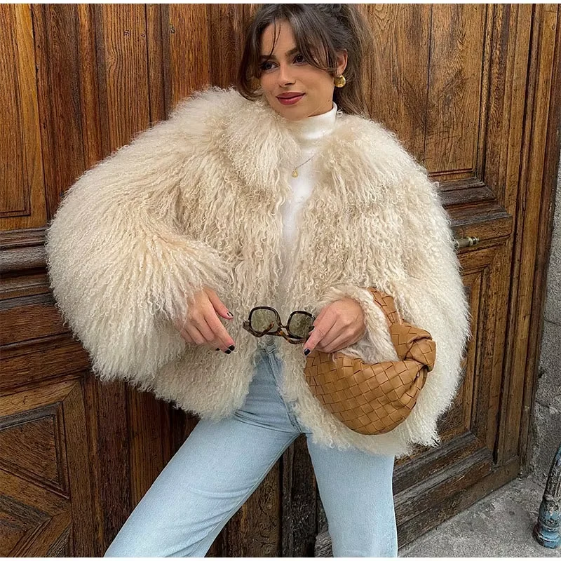 Averelle | Fluffy Imitatiebontjas met Volume & Boho-Chique Look