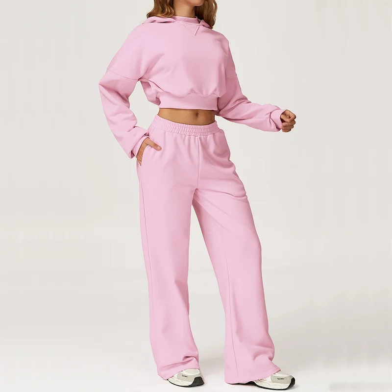 Eloria | Lounge Set met Cropped Sweater & Wide Leg Joggingbroek