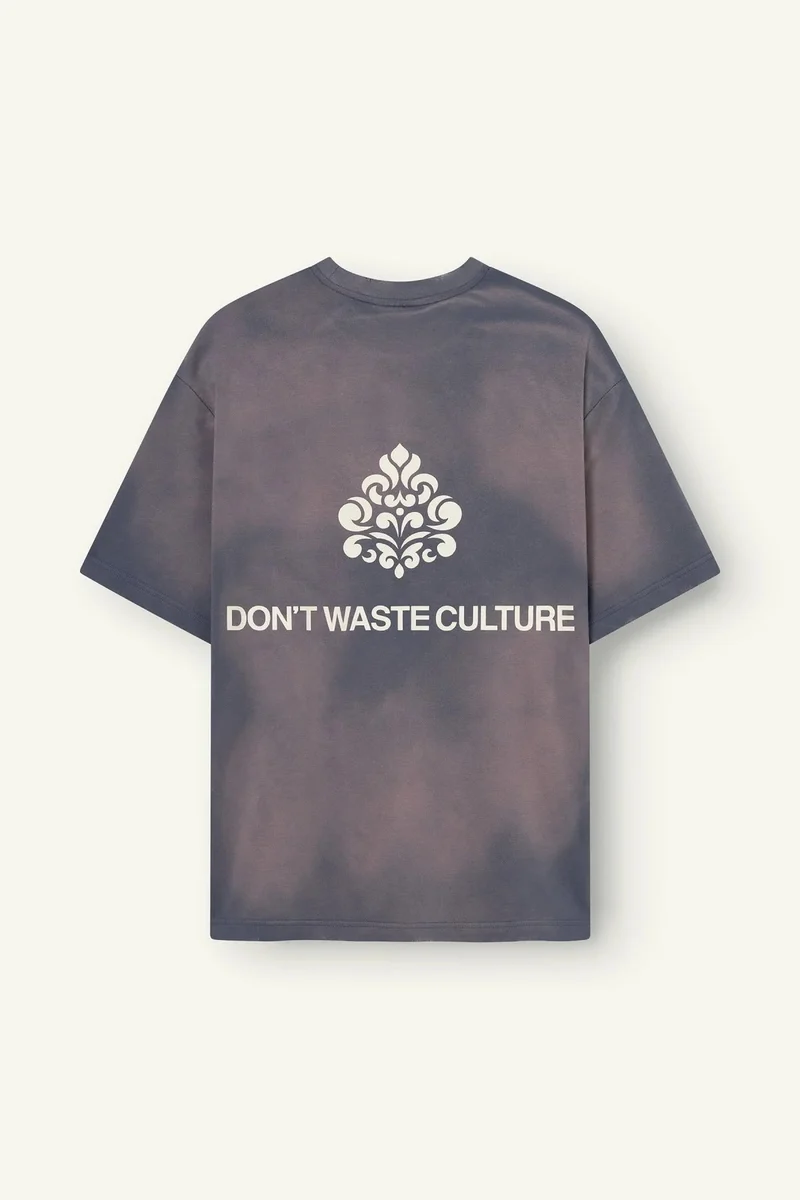 DONT WASTE CULTURE T-SHIRT AZEMARI T-SHIRT BLAUW