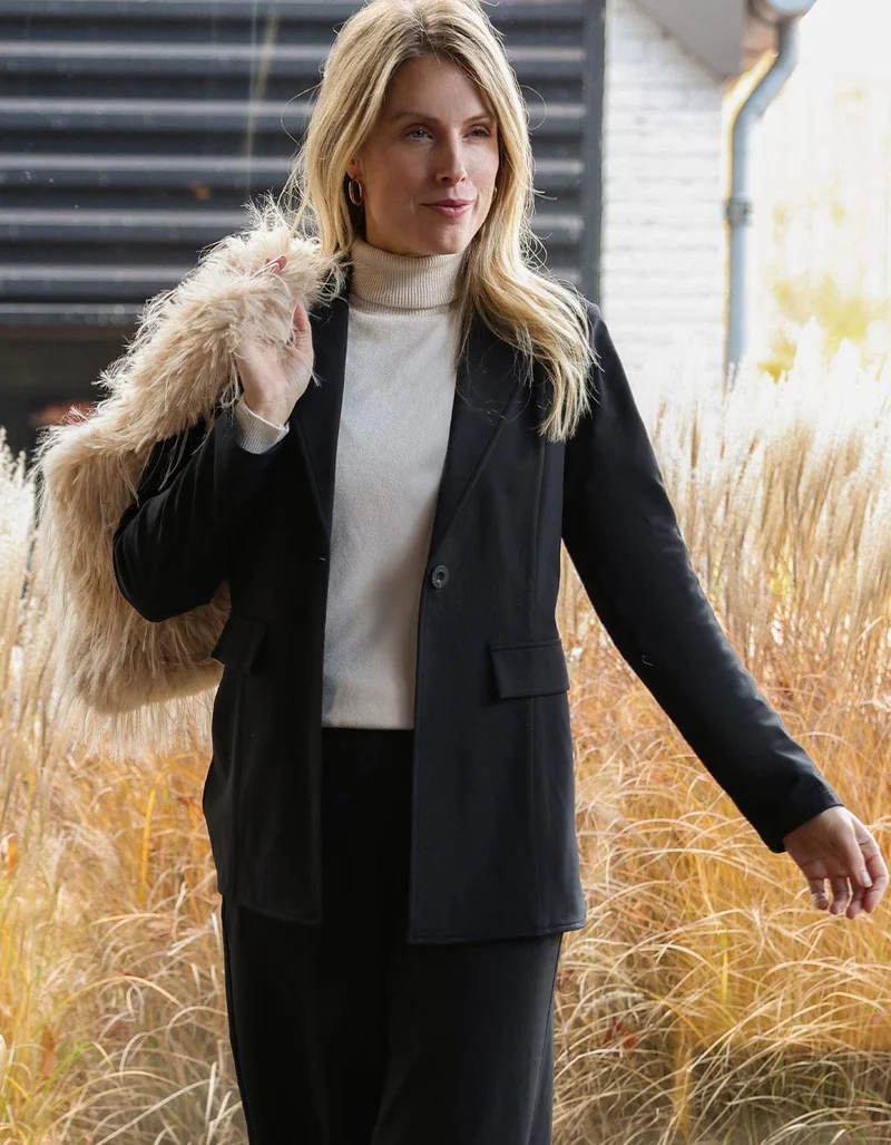 Blazer Straight Travel Brushed | Zwart