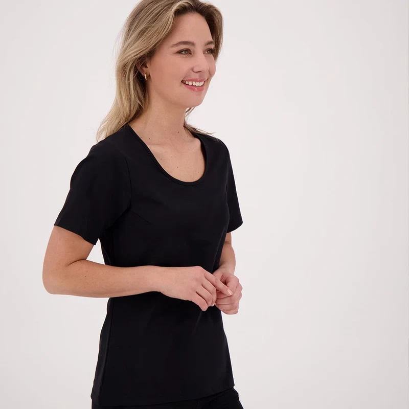 Tee Basic Travel | Zwart
