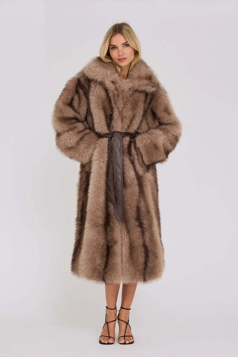 A-View - Mink Coat AV8212 - 080 - Taupe