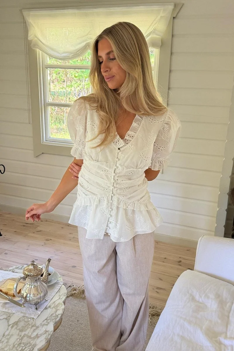 BYIC - Arielic Blouse A25360 - White Embroidery
