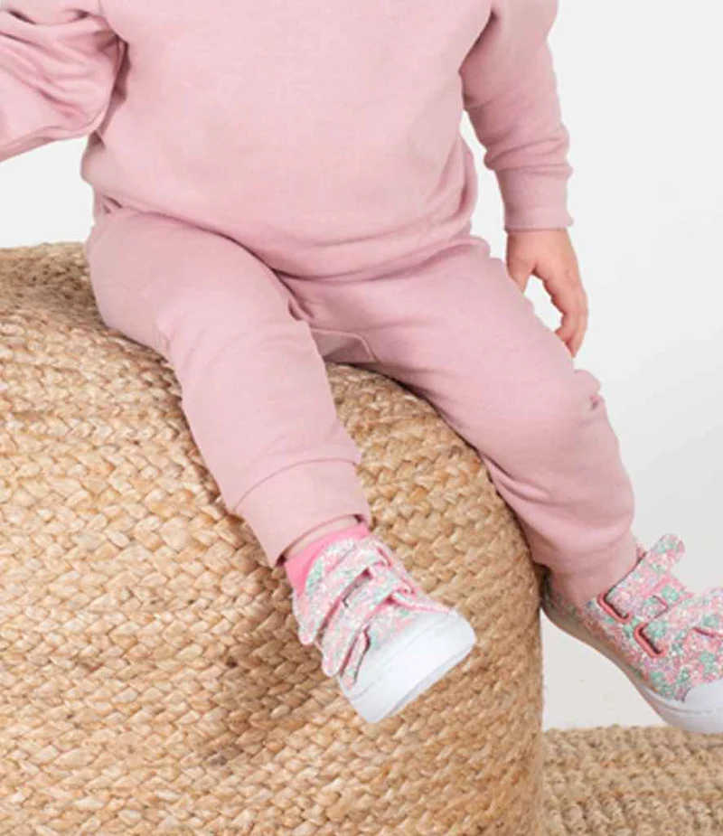 Larkwood - Sustainable Kinder Joggingbroek - Dusty Pink