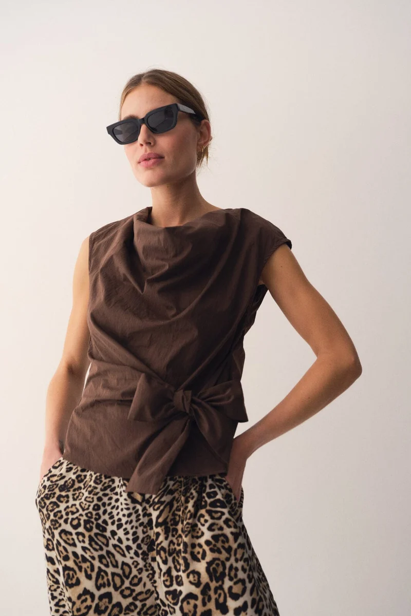 Gossia - Sagarago Blouse G2806 - Coffee